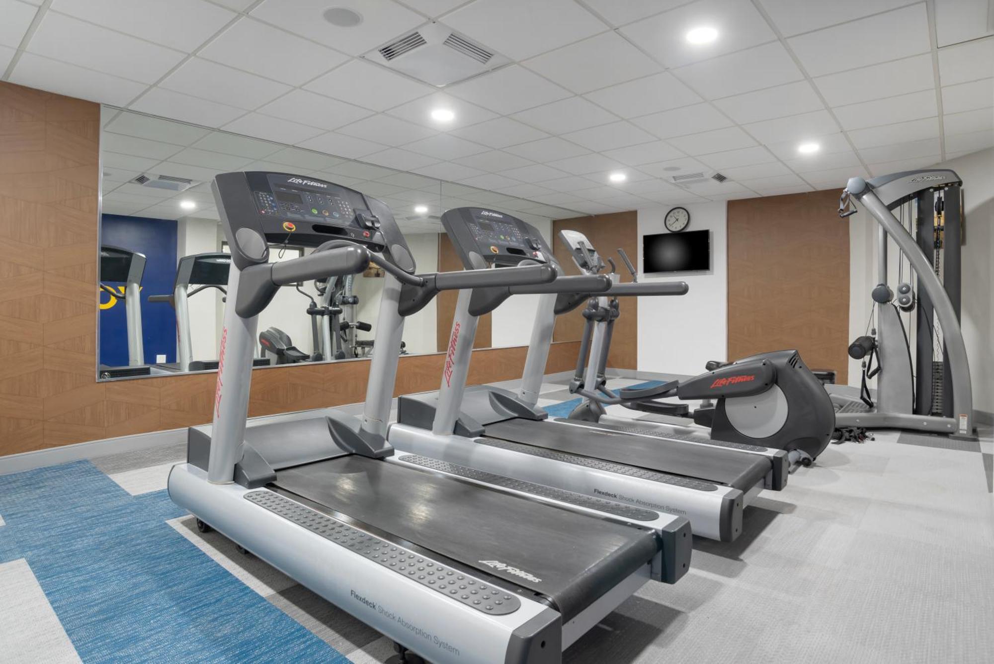 Comfort Inn & Suites New Orleans Airport North Kenner Bagian luar foto