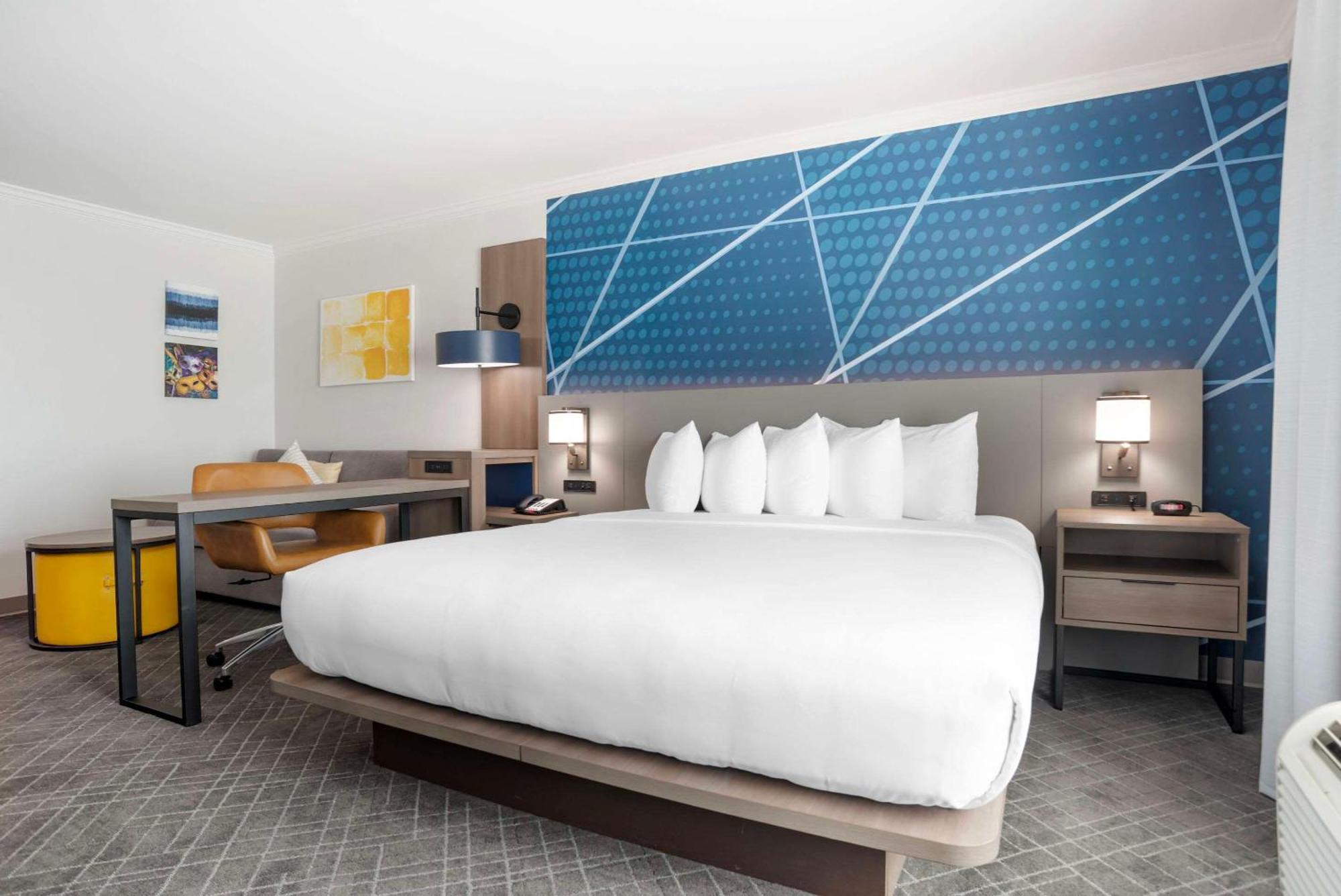 Comfort Inn & Suites New Orleans Airport North Kenner Bagian luar foto