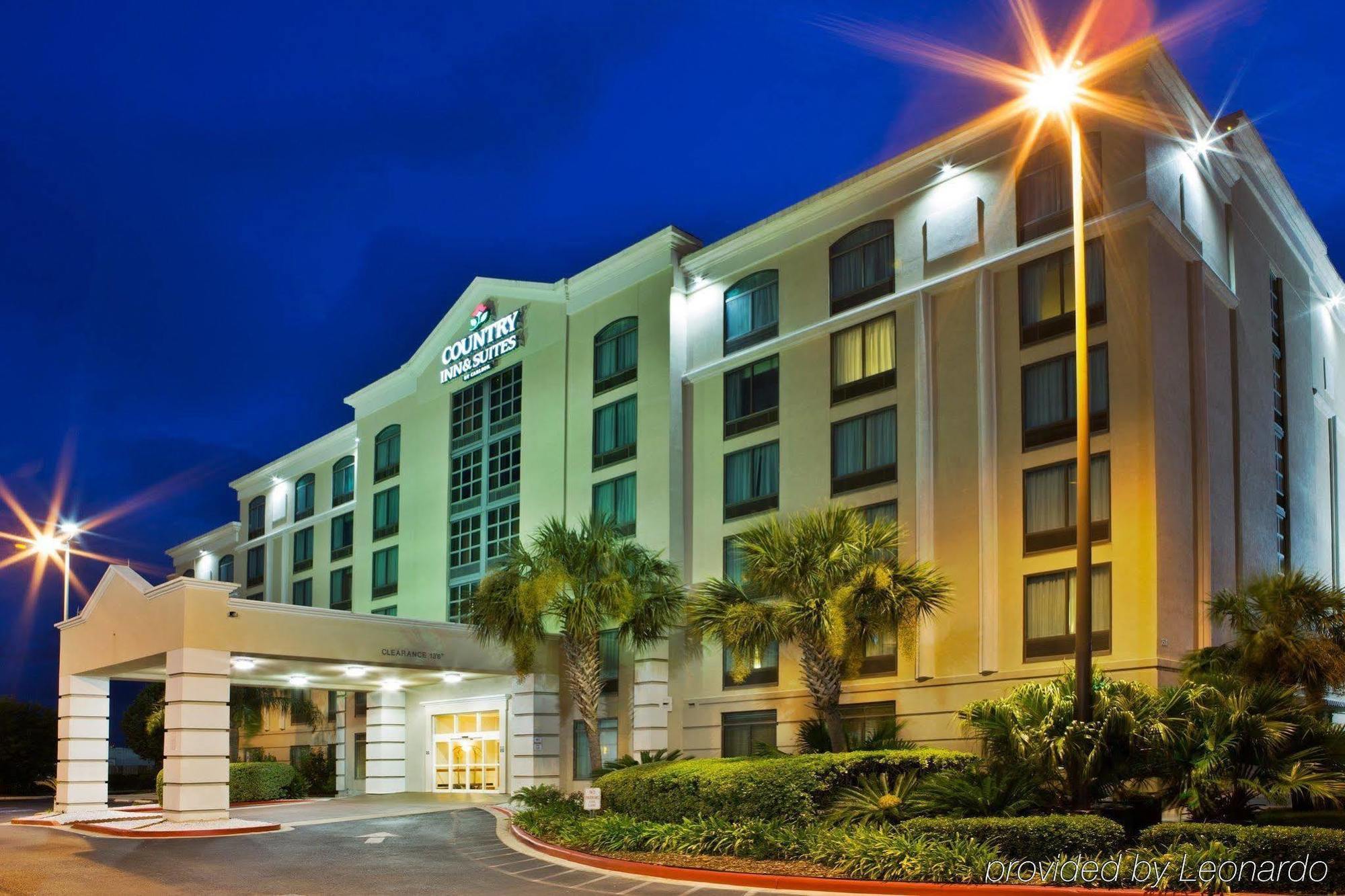 Comfort Inn & Suites New Orleans Airport North Kenner Bagian luar foto